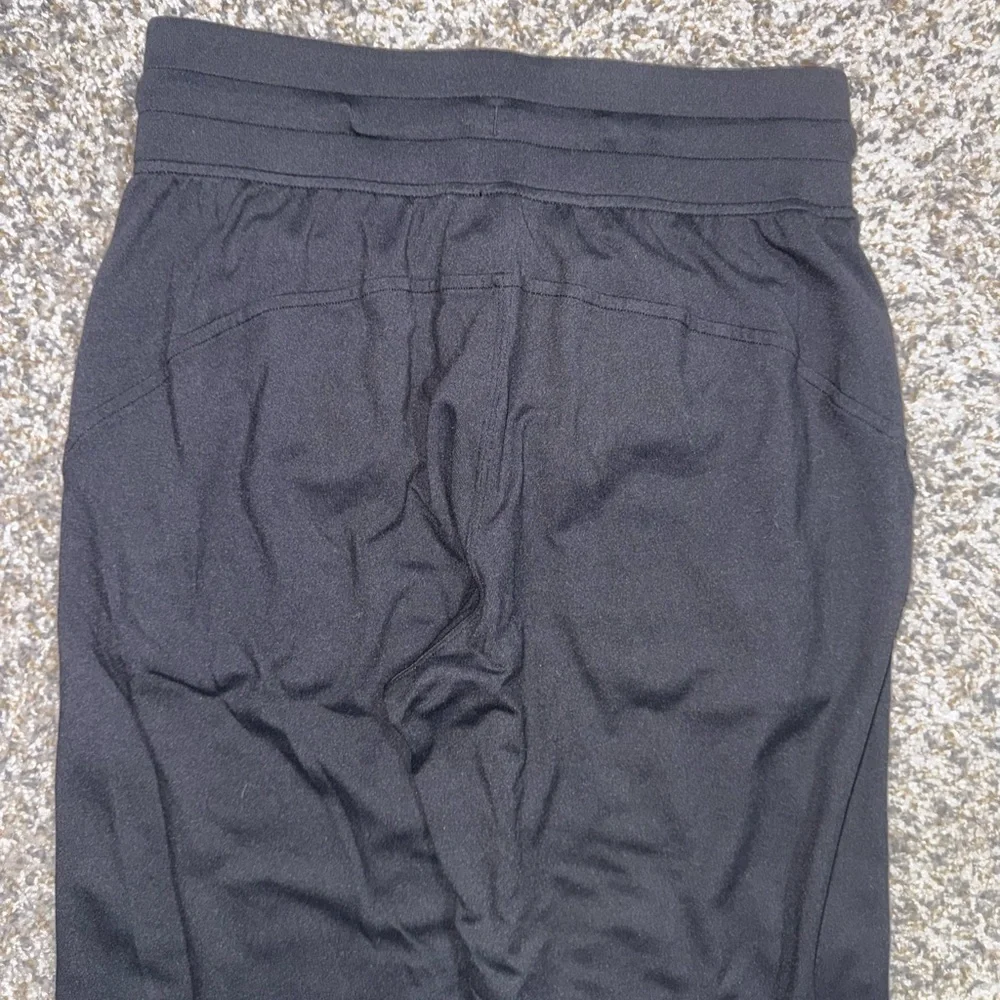 - Lululemon Ready to Rulu Classic-Fit High-Rise Jogger Size 4
